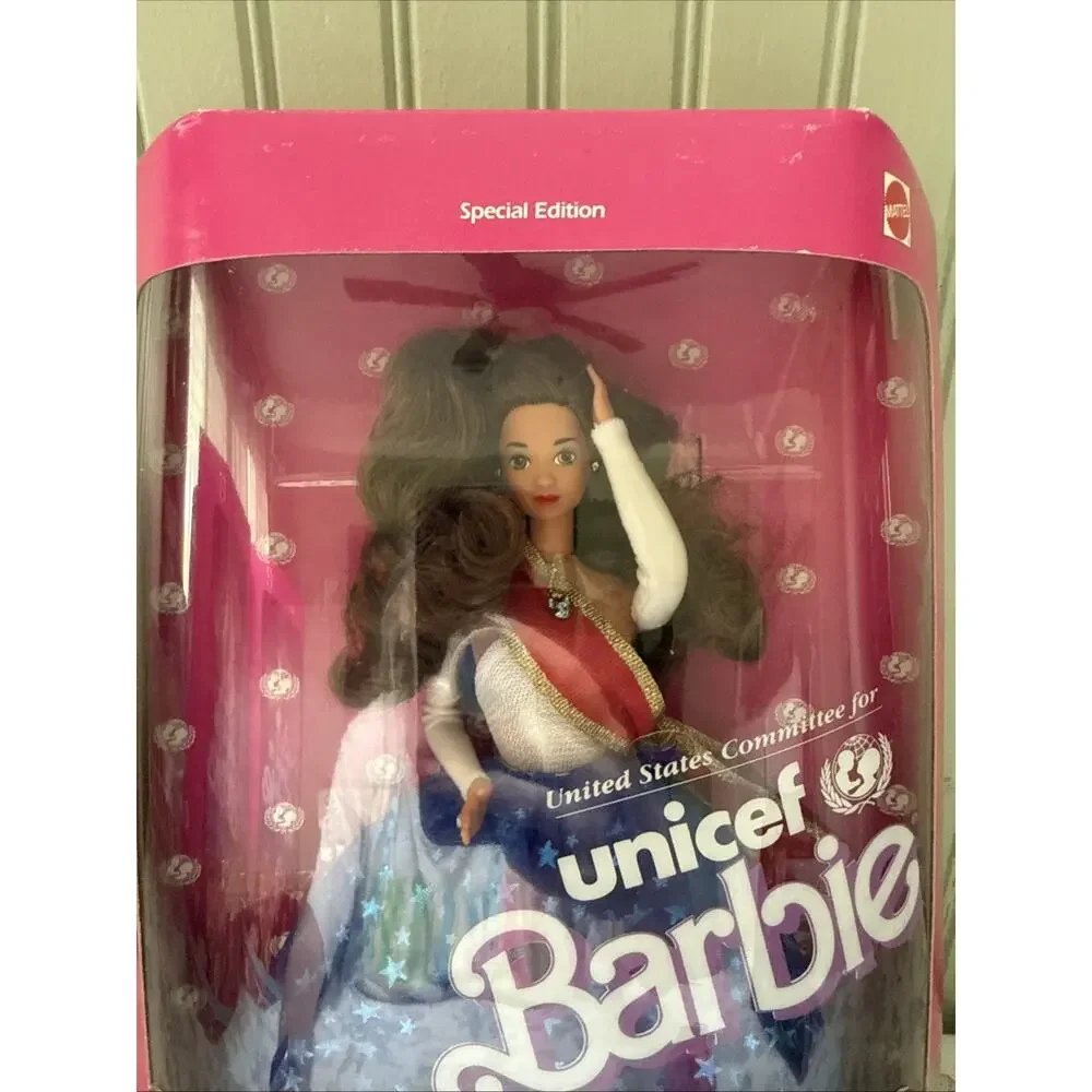 Vtg 1989 Mattel UNICEF BARBIE Special Edition Teresa Doll Brunette #4782 *WEAR*